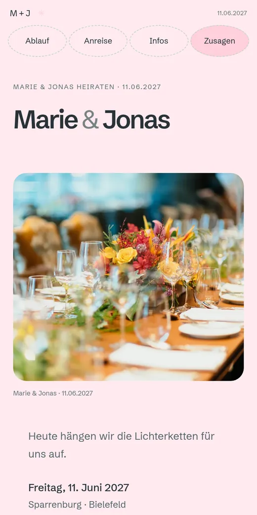 Freundliche Großtypografie und eine klare horizontale Einladungsleiste. Gezeigt mit der Hochzeit von Marie und Jonas.